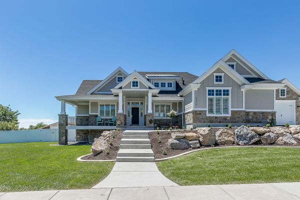 Cost of Front Step Repair in Franklin